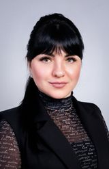 Заведующий сектором по работе с клубными формированиями и учебно- методической работе – Фадеева Светлана Евгеньевна